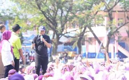 Diikuti 1.619 Perempuan, Senam Bersama di Unipdu Jombang Pecahkan Rekor MURI foto beritajatim