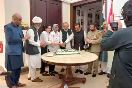 Selim Bibi diundang sebagai tamu kehormatan Dubes Pakistan untuk Indonesia.