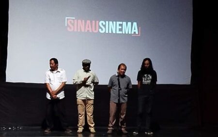 Gala Premier Film Surga Dalam Bingkai Kayu
