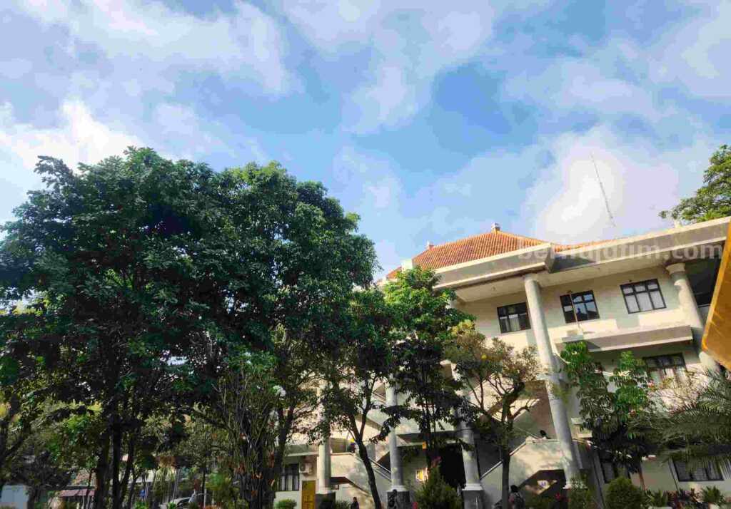 Cuaca Malang hari ini (Foto: Dani Alifian/beritajatim.com)