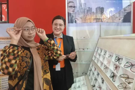Tren Kesehatan Mata Meningkat, Franchise Optik Jadi Bisnis Potensial di Indonesia