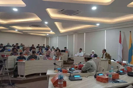 Di Pascasarjana Unair, Kejati Jatim dan Ecoton Bahas Pengelolaan Lingkungan