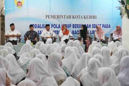 Arahan Pj Wali Kota Kediri pada Sosialisasi PHBS Pondok Pesantren