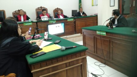 Persidangan Pencabulan Yang Digelar Secara Online di PN Surabaya.