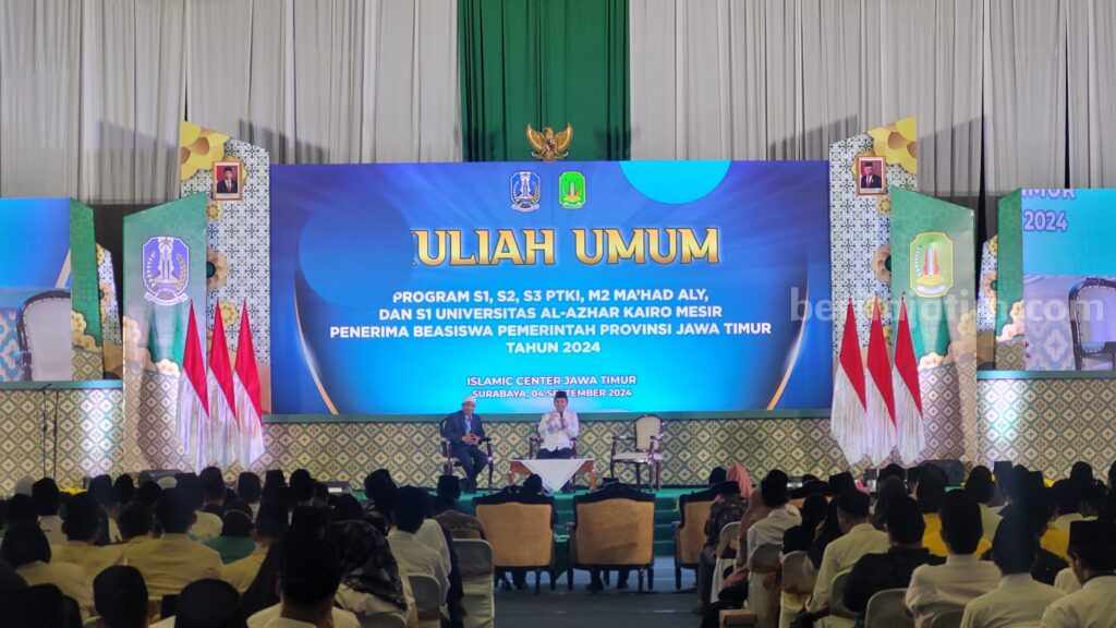 Emil Dardak Saat Memberikan Kuliah Umum di hadapan ribuan mahasantri Ma'had Aly dan perguruan tinggi agama Islam