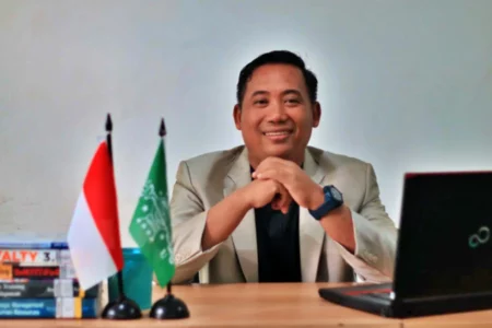 Mengatasi Homogenitas Produk UMKM di Kabupaten Lamongan Melalui Jasa Maklon dan Penguatan Merek Pribadi Abid Muhtarom