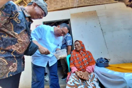 Stafsus Presiden Temukan Data Kemiskinan Ekstrem di Banyuwangi Arif Budimanta