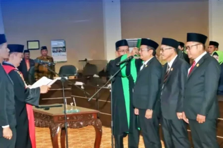 DPRD lamongan
