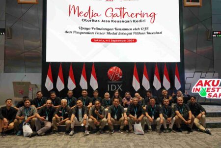 OJK Kediri Fasilitasi Jurnalis Belajar di Bursa Efek Indonesia dan Kontak 157.