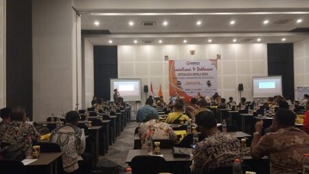 Ratusan Kades Tak Hadiri Deklarasi Netralitas yang Digelar Bawaslu Jember