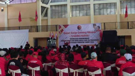 Rakercabsus DPC PDI-Perjuangan Kabupaten Mojokerto di Gor Gajah Mada, Kecamatan Mojosari, Kabupaten Mojokerto. [Foto: Ist]