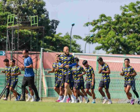 Pernah Main di Persibo, Pelatih Gresik United Anggap Enteng Tuan Rumah foto beritajatim