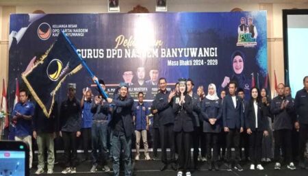 DPD NasDem Banyuwangi Janji Menangkan Ipuk Fiestiandani – Mujiono DPD NasDem Banyuwangi Janji Menangkan Ipuk Fiestiandani - Mujiono