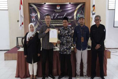 KPU Kota Probolinggo Resmi Serahkan Dokumen Persyaratan Calon Walikota dan Wakil Walikota