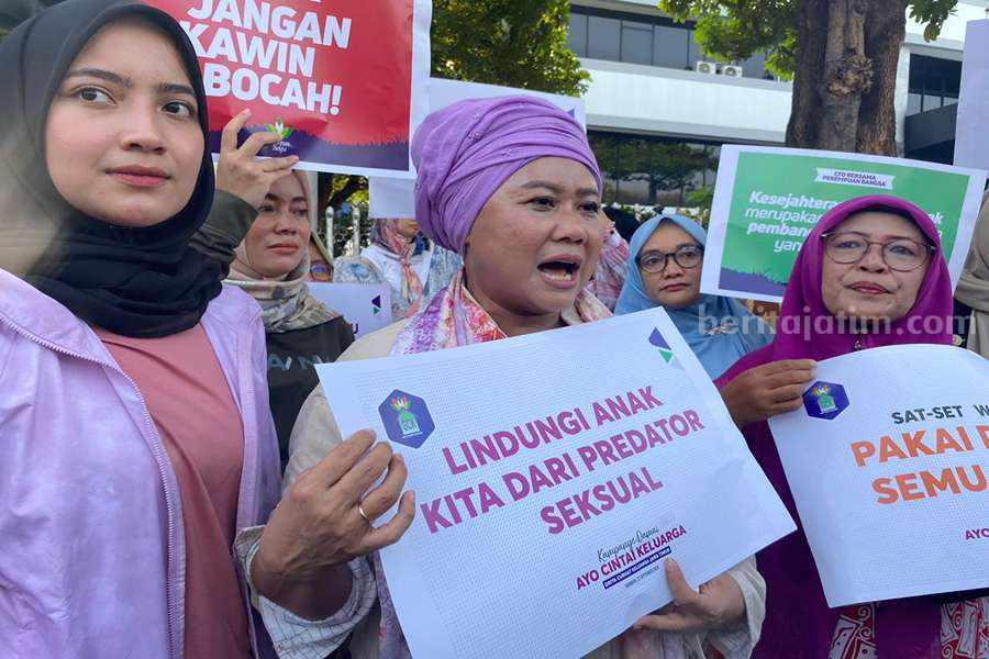 Luluk Nur Hamida usai acara sosialisasi isu perempuan dan keluarga di CFD Jalan Darmo, Surabaya, (foto/Anggadia)