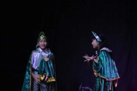 Mahasiswa UKWMS Hidupkan Budaya Mendongeng Lewat Madiun Mendongeng 2024