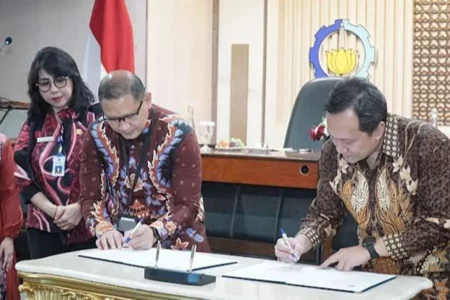 Disdik Jatim Luncurkan Program Terapan Ekonomi untuk Guru Honorer