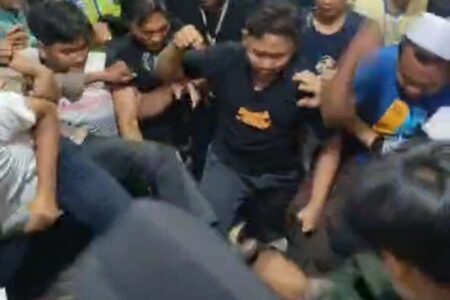 Jadi Korban Salah Tuduh karena Handphone Hilang, Pemuda Surabaya Dihajar Potongan Video