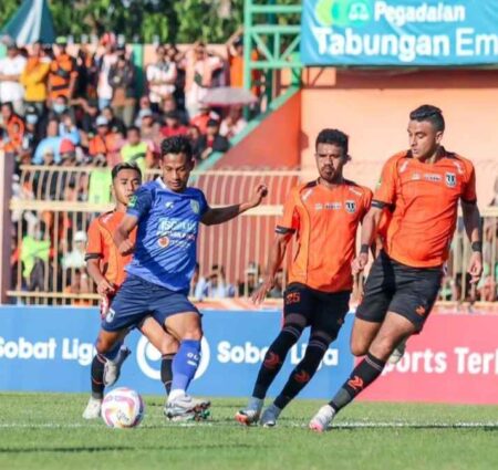 Laga Perdana Liga 2, Gresik United Tersungkur di Kandang Persibo