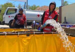 PMI Pamekasan Distribusikan Air Bersih Gratis Hingga Desember 2024