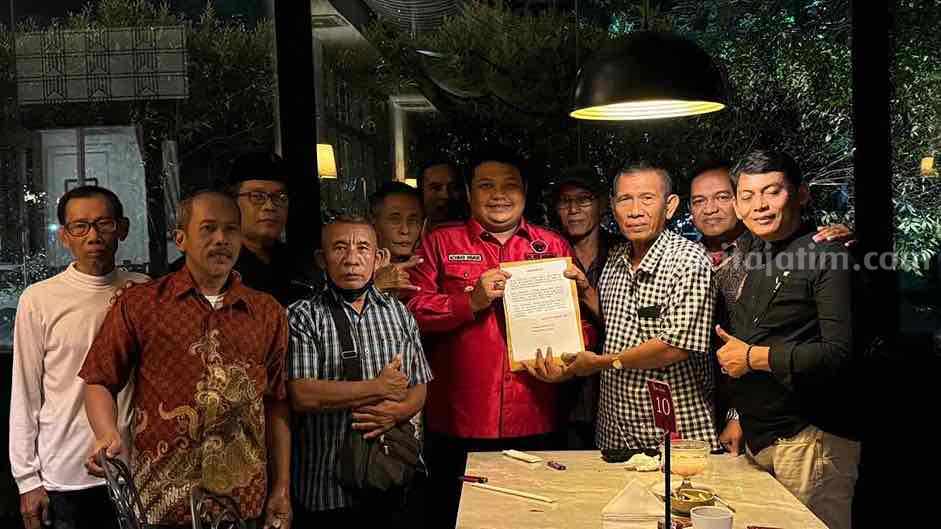 Puluhan kader senior PDI Perjuangan Kota Surabaya