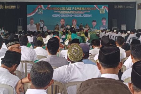 Dihadapan Ribuan Anggota PKB, Setyo Wahono Sebut akan Fokus Peningkatan Pendidikan