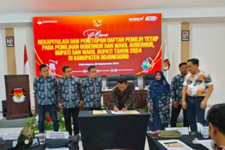 Sebelum Ditetapkan KPU, Bawaslu Bojonegoro Temukan Selisih Data DPT Sebelum Ditetapkan KPU, Bawaslu Bojonegoro Temukan Selisih Data DPT