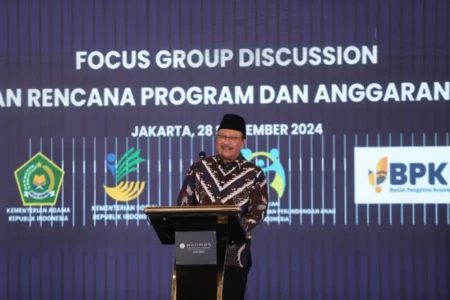Prabowo Subianto Sebut Tantangan Indonesia: Narkoba, Pinjol, dan Judi Online, Kata Mensos foto berita jatim