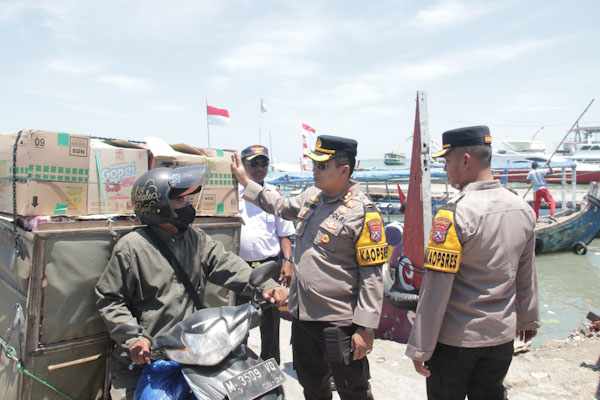 Pelabuhan Kalianget