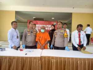 Ajakan Berhubungan Ditolak, Suami di Sumenep Tega Cekik Istri foto berita jatim