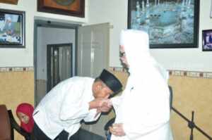 Ach. Fauzi Sowan ke Ponpes Lirboyo, Ini Pesan Penting Pengasuh Bupati Sumenep, Ach. Fauzi saat berkunjung ke Ponpes Lirboyo.