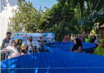 UPN Veteran Jatim Sukses Kembangkan Budidaya Lele Organik di Desa Tambakrejo Kediri