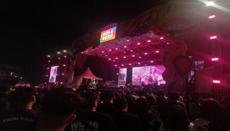 Konser Halu Fest di Surabaya, Minggu (8/9/2024). (Fitri Yuliani/beritajatim.com)