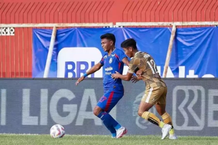 Jadwal Arema FC vs PSM Makassar berubah.