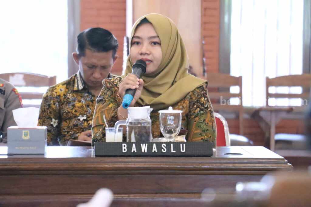 Ketua Bawaslu Kota Mojokerto, Dian Pratmawati. [Foto : Misti/beritajatim.com]