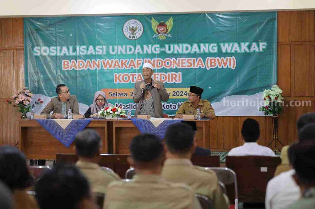 Camat dan Lurah di Kota Kediri Upgrade Ilmu Soal Wakaf, Ini Penjelasannya! Perwakilan BWI Kota Kediri Tingkatkan Pemahaman Wakaf bagi Camat dan Lurah