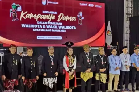 Pj Wali Kota Malang Tak Banyak Harapan kepada 3 Pasangan Calon Deklarasi Pemilu Damai di MCC Kota Malang.