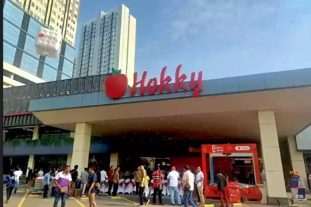 Resmi Dibuka! Gerai Hokky di CitraLand Kini Mudahkan Warga Surabaya Barat Berbelanja Hokky CitraLand Surabaya, supermarket baru yang mempermudah belanja warga Surabaya Barat. (Fitri Yuliani/Beritajatim.com)