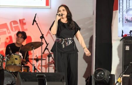 Fusion Jazz Community Jadi Penutup di Stage Bus Hari Pertama JTF 2024 foto beritajatim