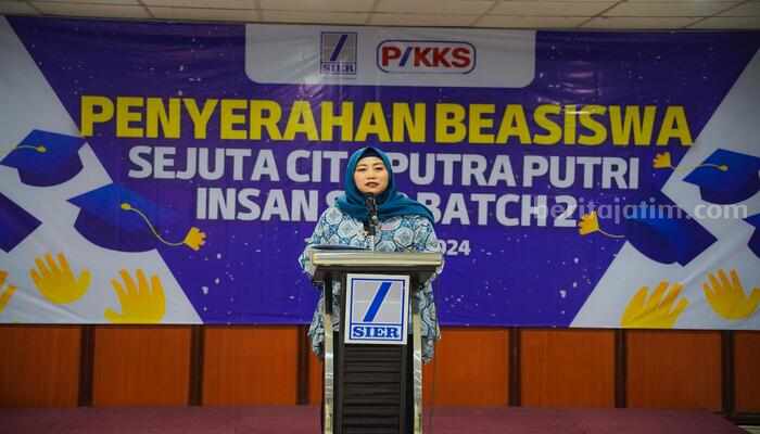 Dukung Prestasi Sekolah Putra Putri Karyawan, PIKK SIER Berikan Beasiswa