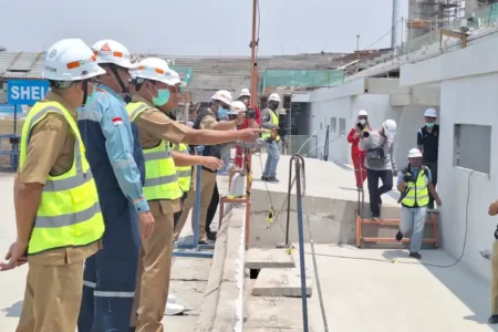 Pembangunan 51 Persen, Ini Wajah Baru Stadion Surajaya Lamongan foto berita jatim