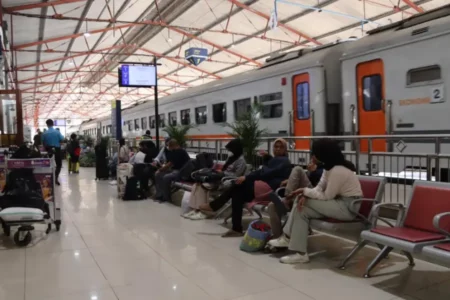 Libur Panjang Maulid Nabi, Jumlah Penumpang Stasiun Blitar Capai 3 Ribu Orang
