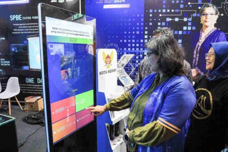 Quiz Corner Diskominfo Kota Kediri Pikat Pengunjung Jatim DigiFest 2024