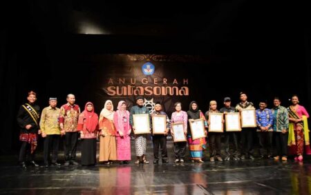 Inilah Penerima Anugerah Sutasoma 2024 dari Balai Bahasa Jatim