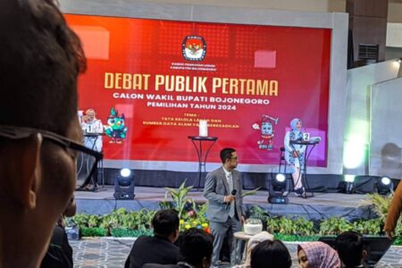 Pilkada Bojonegoro: Salah Satu Paslon Berulah, Debat Cawabup Berakhir Lebih Cepat