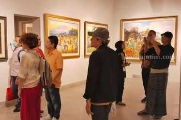 Pardoli Fadli Gelar Pameran Lukisan di HadiArtPlatform Surabaya
