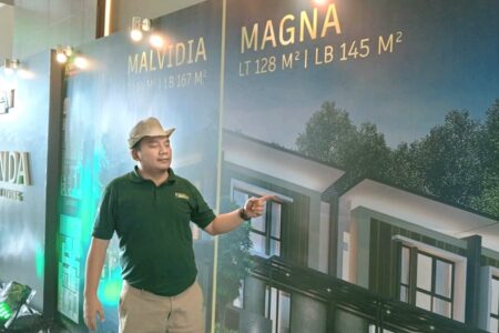 Kurang Sepekan, Rumah Seharga Milyaran di Hunian Kahuripun Veranda Sidoarjo sudah Laku 30 Unit General Manager Marketing and Opersional Kahuripan Nirwana Raja Aditiandra.