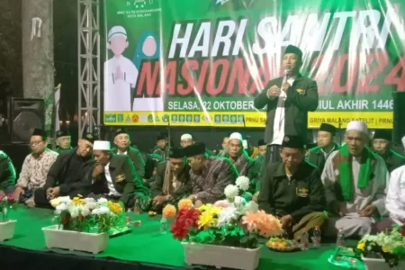 Peringati Hari Santri, Abah Anton Doakan Pilwali Kota Malang Damai foto beritajatim