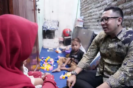 Sambangi 59 Balita, Pemkot Mojokerto Gelar Gerakan Serentak OPD Peduli Stunting foto berita jatim