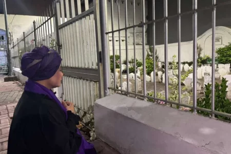 Luluk Nur Hamidah Ziarah ke Makam Tokoh NU dan Muhammadiyah